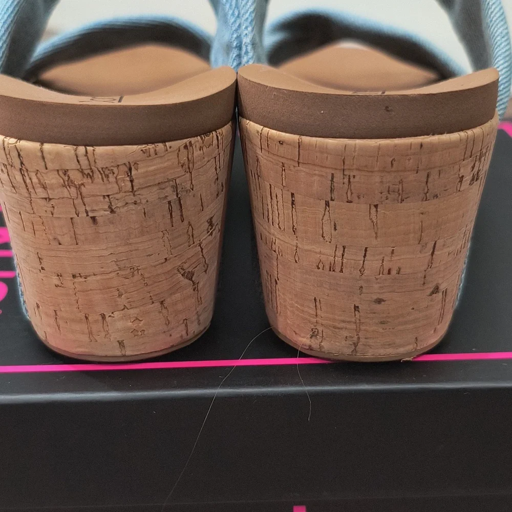 Corky's Denim Wedges - Picture 5 of 5